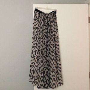 CREAM & BLACK MAXI SKIRT